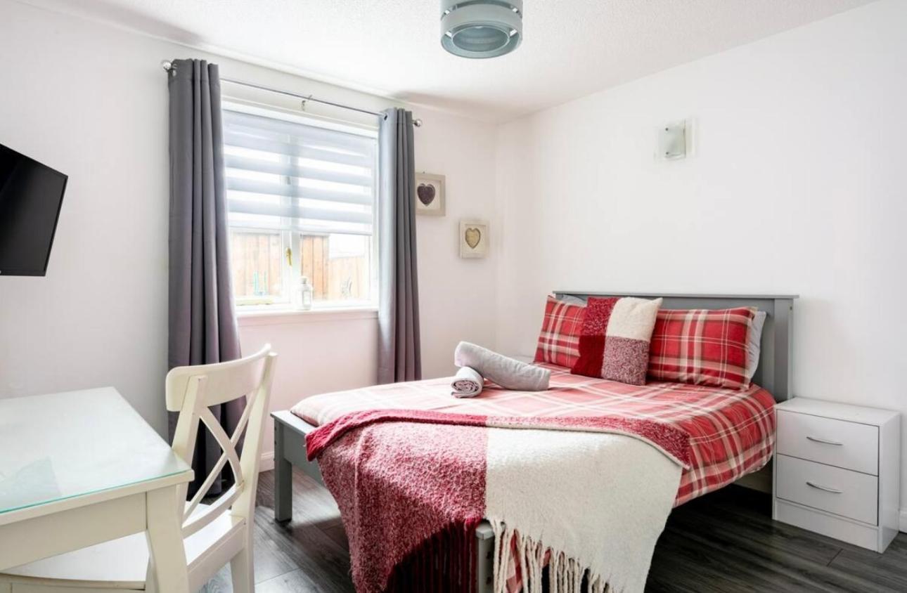 Ochil View Holiday Let Tullibody Exterior photo